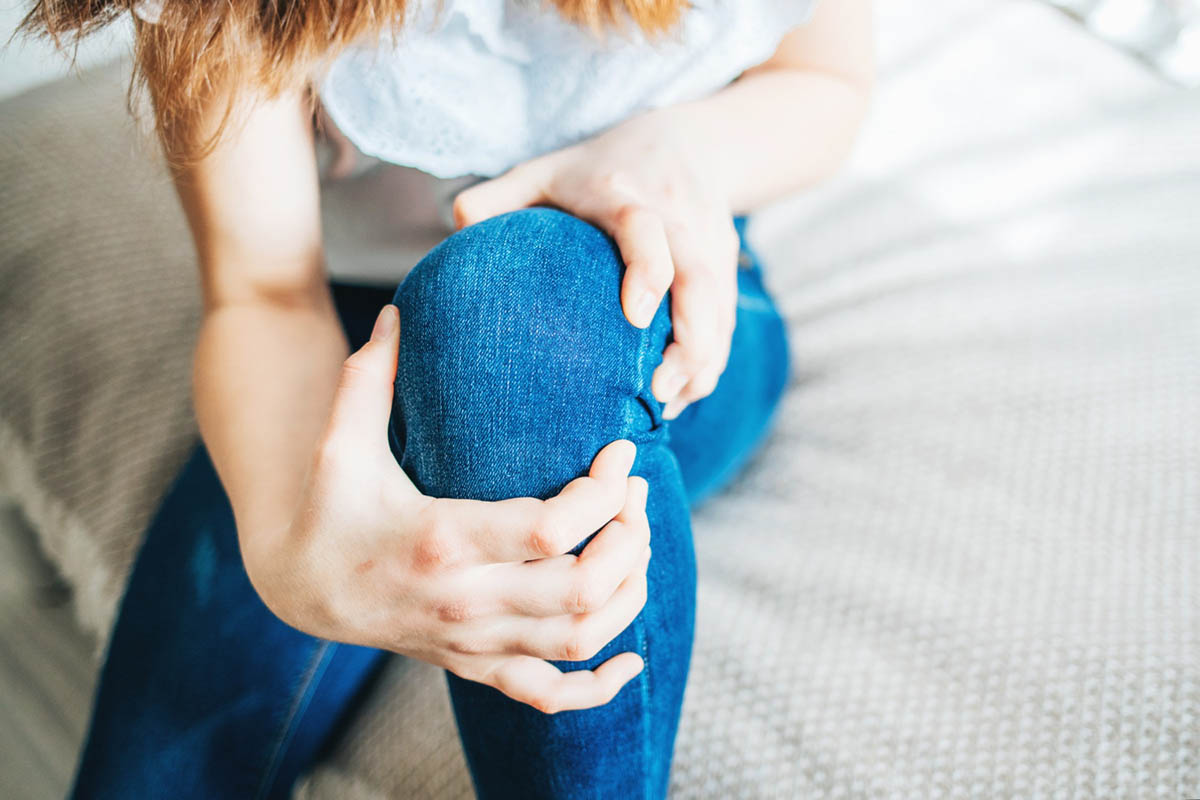 Signs and Symptoms of Postpartum Joint Pain